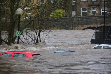 Flood 32